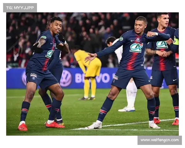 巴黎圣日耳曼迈向欧冠荣耀的关键战略与胜利路径探索全面优化布局 巴黎圣日耳曼迈向欧冠荣耀的关键战略与胜利路径探索全面优化布局